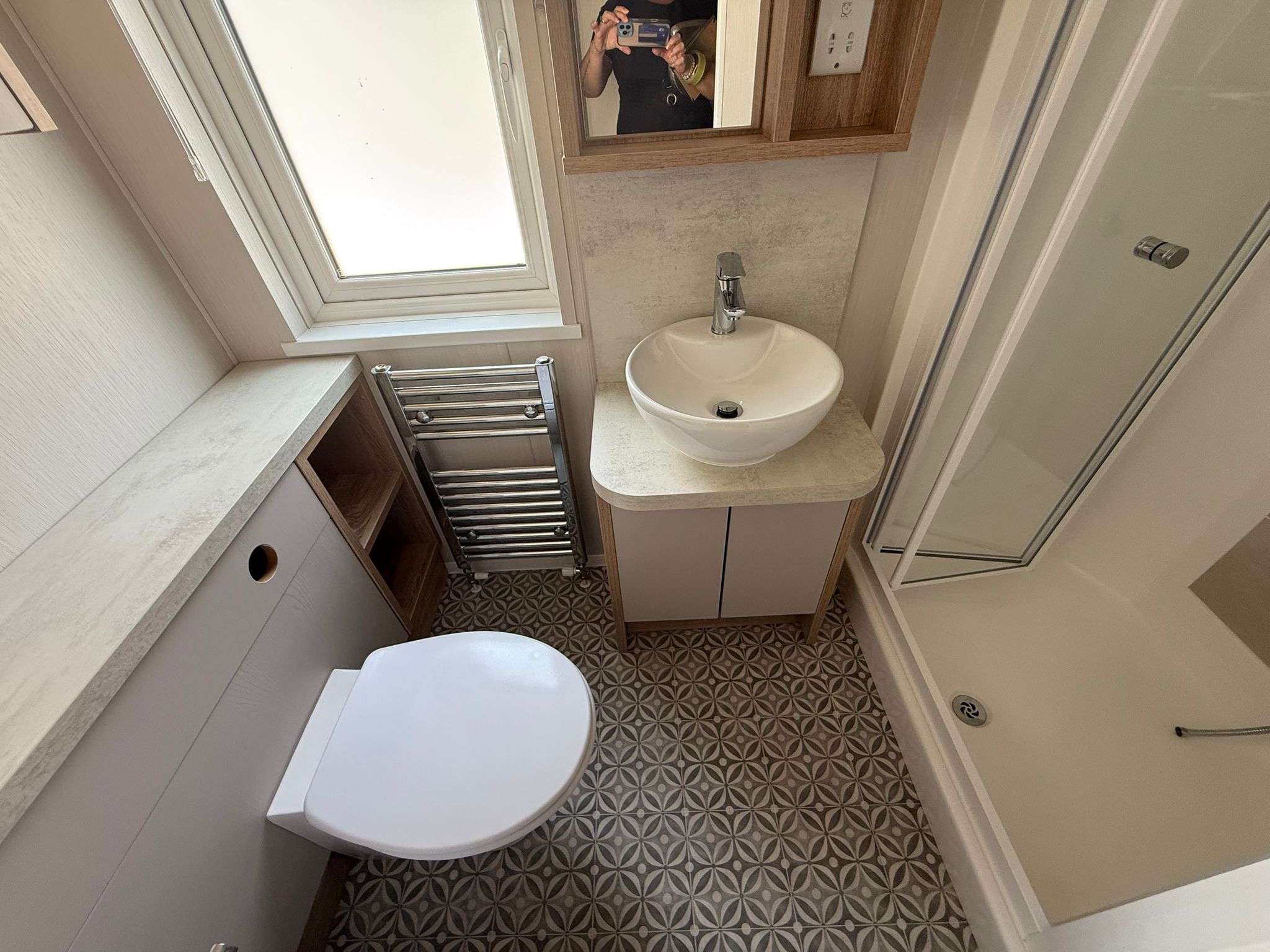 The Retreat 12A interior 9