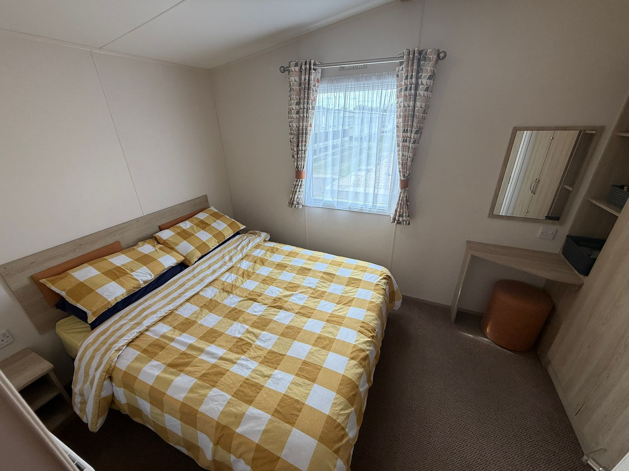 Sherwood 343 interior 8